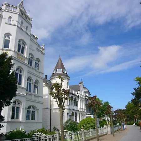 Lägenhet Fewo Direkt Am Strand Mit Meerblick, Villa Sirene, Binz Binz