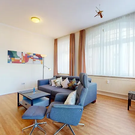 Fewo Direkt Am Strand Mit Meerblick, Villa Sirene, Binz Lägenhet Binz