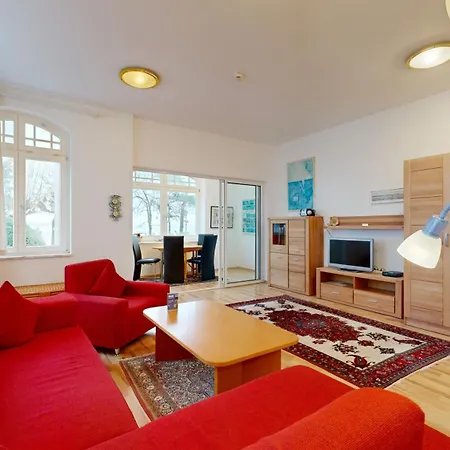 Lägenhet Fewo Direkt Am Strand Mit Meerblick, Villa Sirene, Binz Binz