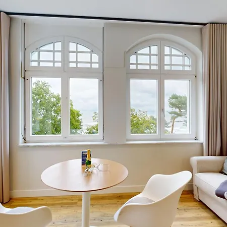 Daire Fewo Direkt Am Strand Mit Meerblick, Villa Sirene, Binz Binz