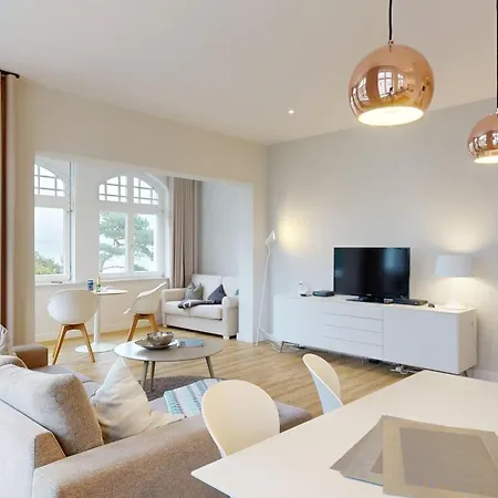 Fewo Direkt Am Strand Mit Meerblick, Villa Sirene, Binz