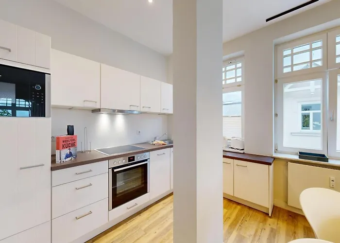 아파트 Fewo Direkt Am Strand Mit Meerblick, Villa Sirene, Binz 빈츠