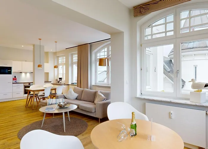 Fewo Direkt Am Strand Mit Meerblick, Villa Sirene, Binz 빈츠