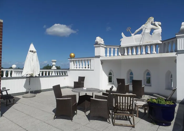 Fewo Direkt Am Strand Mit Meerblick, Villa Sirene, Binz