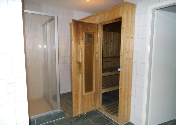 Fewo Direkt Am Strand Mit Meerblick, Villa Sirene, Binz *