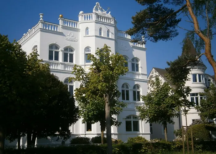 Fewo Direkt Am Strand Mit Meerblick, Villa Sirene, Binz 아파트 *